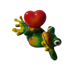 Frog green lying with heart in resin 15 cm long