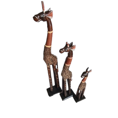 Giraffe carving and dot finishing set 3 60, 80, 100 cm