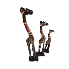 Giraffe carving and dot finishing set 3 60, 80, 100 cm