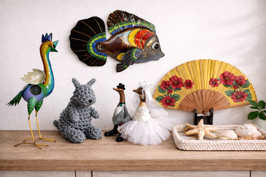 Creative Living Room Decor Themes Inspired by Art and Nature