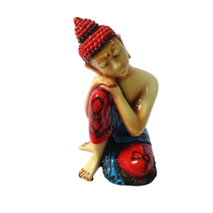Budha comtemplating red in resin 20 cm high